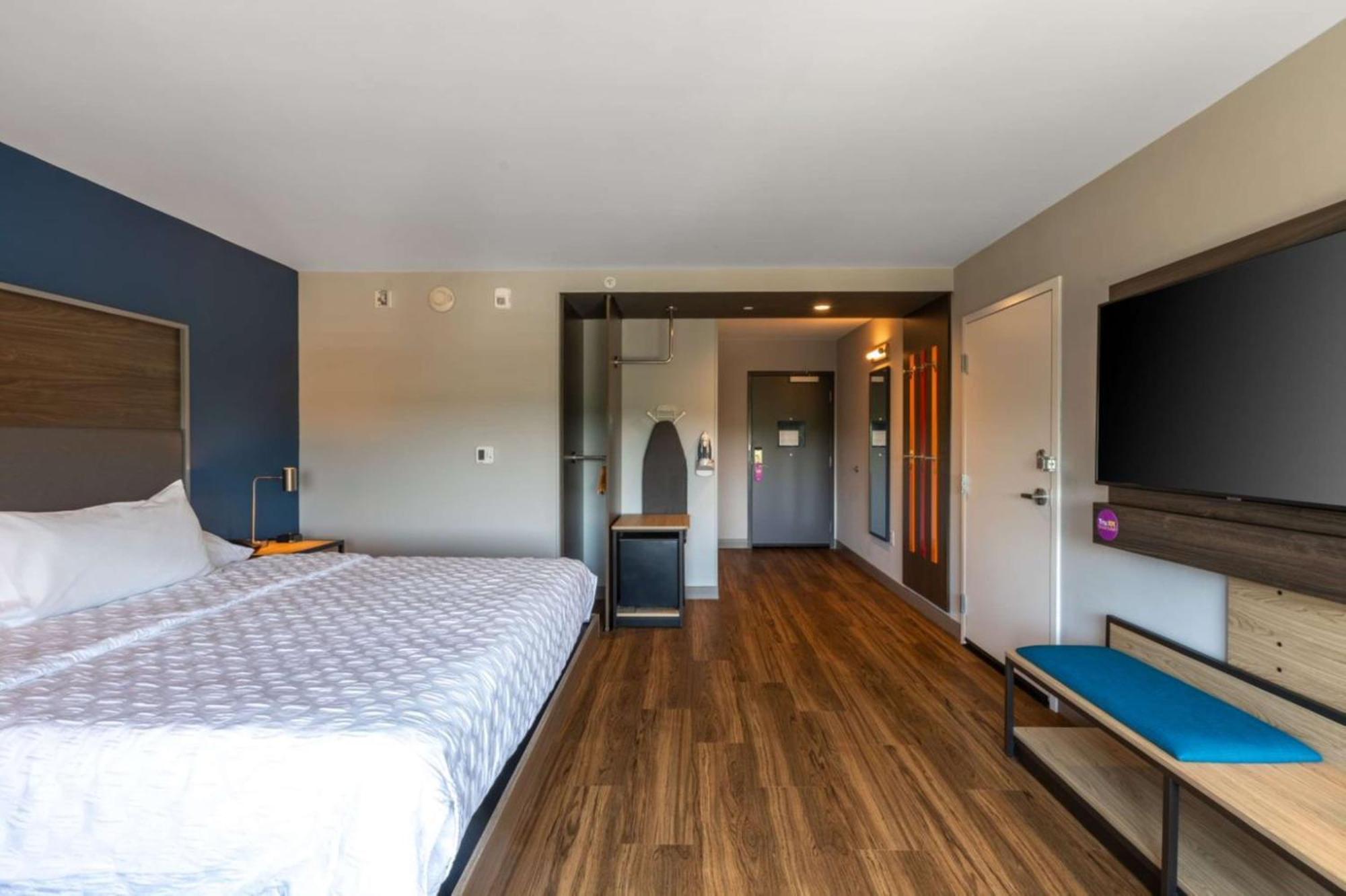 ทรู บาย ฮิลตัน เซเนคา เคลมสัน เซาท์แคโรไลนา Hotel ภายนอก รูปภาพ